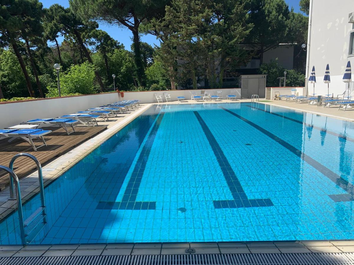 G&D Mi.Ma Condhotel Milano Marittima Buitenkant foto