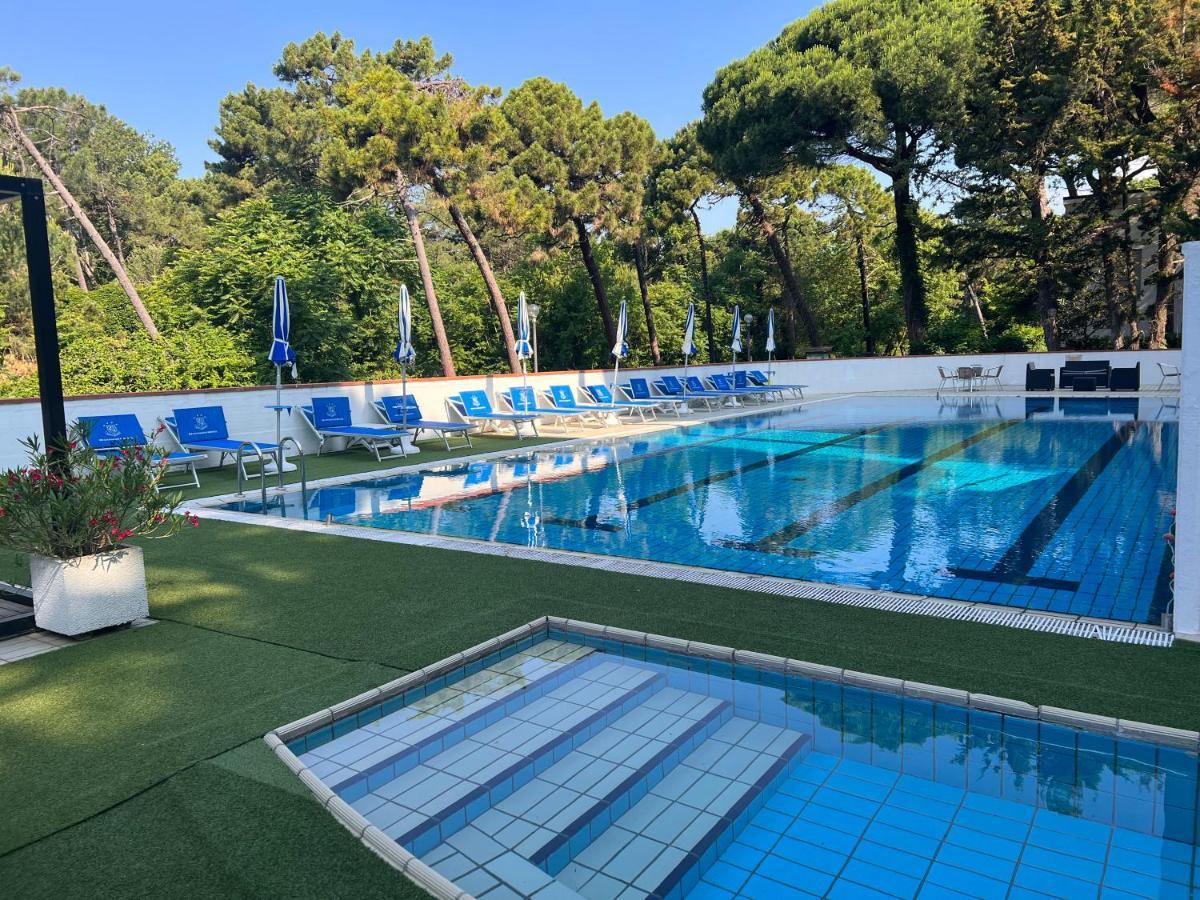 G&D Mi.Ma Condhotel Milano Marittima Buitenkant foto